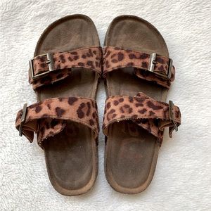 Mad Love • Leopard Print Sandals • Girls’ Size 2